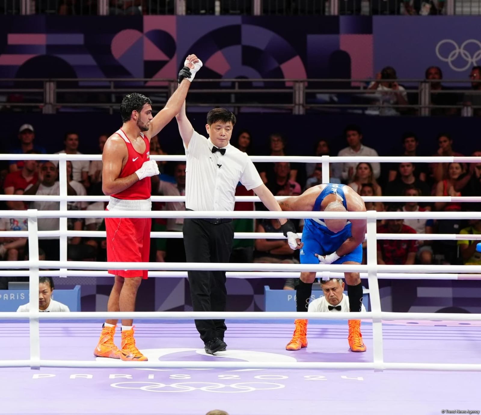 Азербайджанский боксер Мурад Аллахвердиев вышел в 1/4 финала на Олимпиаде в Париже (ФОТО)