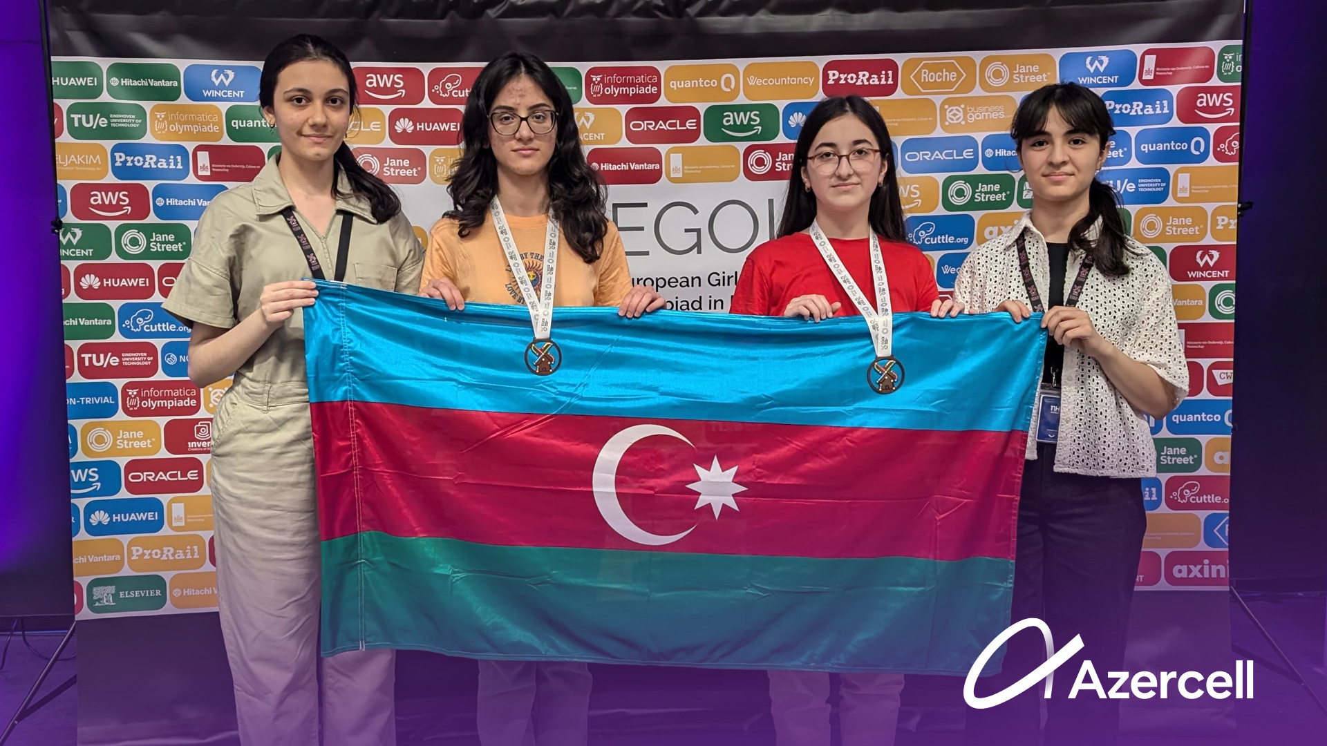 Азербайджанские школьницы завоевали медали на Европейской Олимпиаде по Информатике среди девушек