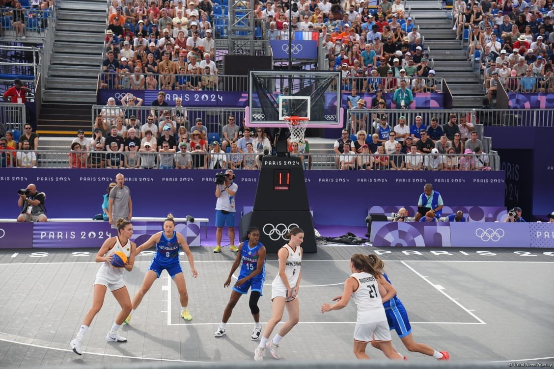 Paris-2024: Azərbaycanın qadınlardan ibarət 3x3 basketbol millisi növbəti oyununu keçirib