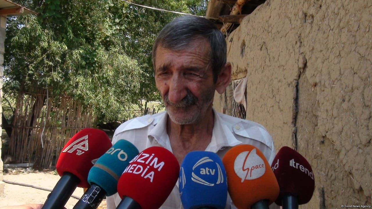 Bərdədə qaynı tərəfindən öldürülən qadının FOTOSU: Hadisə yerindən görüntülər