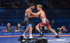 Azerbaijani wrestler Suleymanov advances to Paris 2024 semifinals (VIDEO/PHOTO)