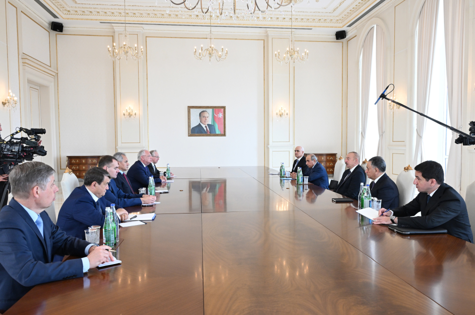 Президент Ильхам Алиев принял секретаря Совета безопасности Российской Федерации Сергея Шойгу (ФОТО)