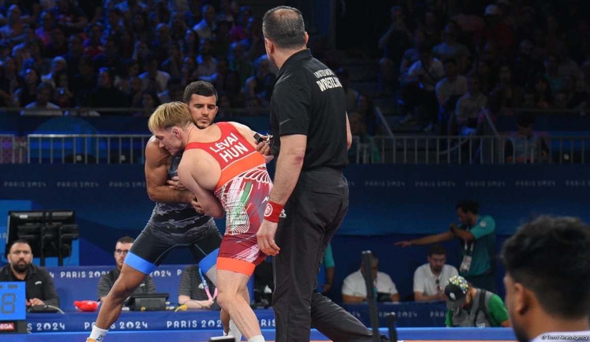 Azerbaijani wrestler Suleymanov advances to Paris 2024 semifinals (VIDEO/PHOTO)