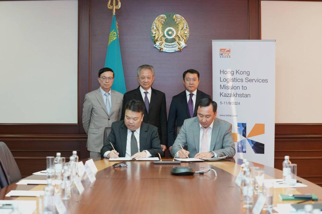 Kazakhstan, Hong Kong company sign memorandum of co-op in transport field