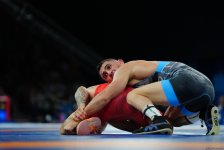 Another Azerbaijani wrestler's Olympic run continues with quarterfinal berth (PHOTO)