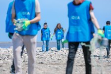 IDEA organizes another Kura riverbank cleanup in Azerbaijan (PHOTO)