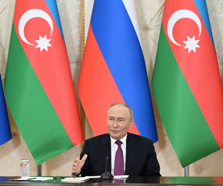 Prezident İlham Əliyev və Prezident Vladimir Putin mətbuata bəyanatlarla çıxış ediblər (FOTO)