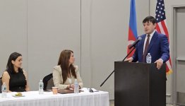 Azerbaijan's State Committee for Work with Diaspora holds meeting with compatriots in Illinois (PHOTO)