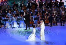 President Ilham Aliyev, First Lady Mehriban Aliyeva attend gala concert of masters of arts of Azerbaijan and Uzbekistan in Tashkent (PHOTO/VIDEO)