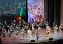 President Ilham Aliyev, First Lady Mehriban Aliyeva attend gala concert of masters of arts of Azerbaijan and Uzbekistan in Tashkent (PHOTO/VIDEO)