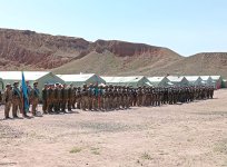 Azerbaijani army chief of general staff watches Altyn Kyran-2024 tactical drill (PHOTO)