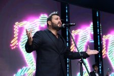 Heydər Əliyev Mərkəzinin parkında “Yay Festivalı” bağlanış konserti keçirilib (FOTO/VİDEO)