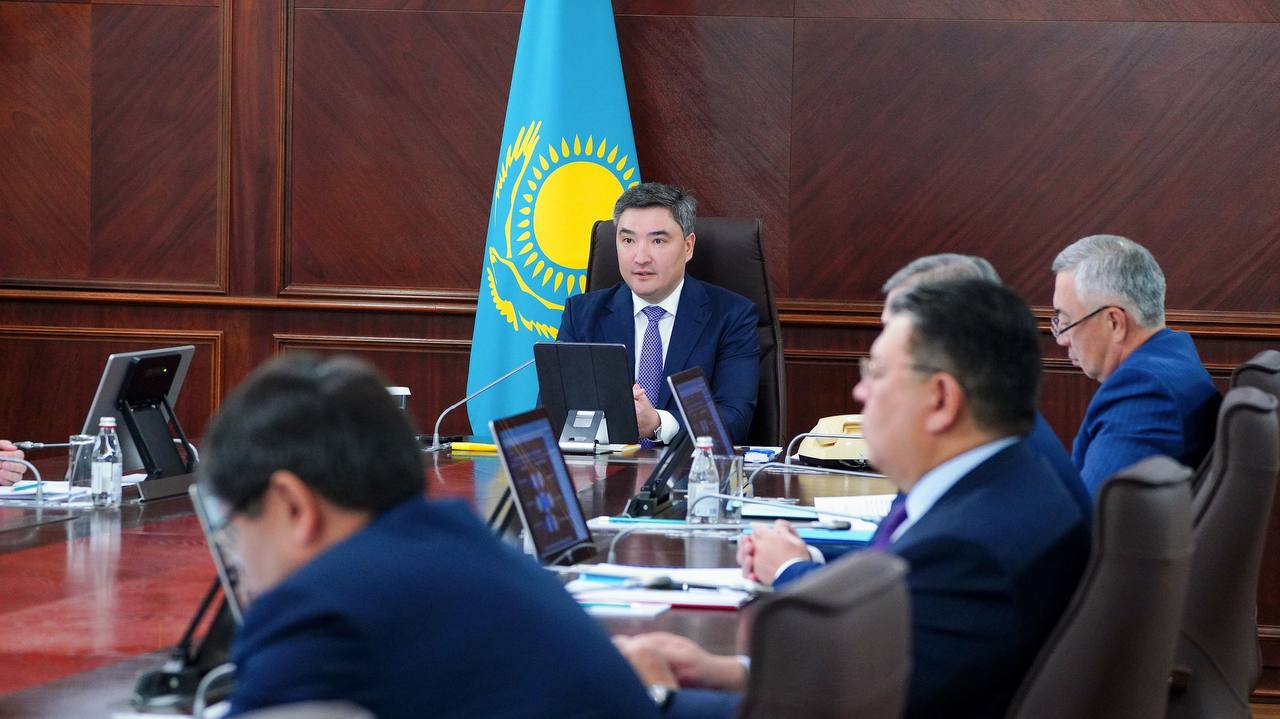 Kazakhstan decides to hold referendum on nuclear power plant construction