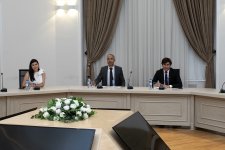 Azerbaijan negotiates cooperation with Uniper on energy transition (PHOTO)