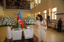 Azerbaijan's parliamentary election sees high voter turnout from very beginning (PHOTO)