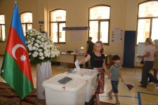 Azerbaijan's parliamentary election sees high voter turnout from very beginning (PHOTO)