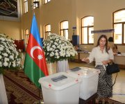 Azerbaijan's parliamentary election sees high voter turnout from very beginning (PHOTO)