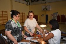 Azerbaijan's parliamentary election sees high voter turnout from very beginning (PHOTO)