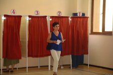 Azerbaijan's parliamentary election sees high voter turnout from very beginning (PHOTO)