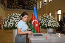 Azerbaijan's parliamentary election sees high voter turnout from very beginning (PHOTO)