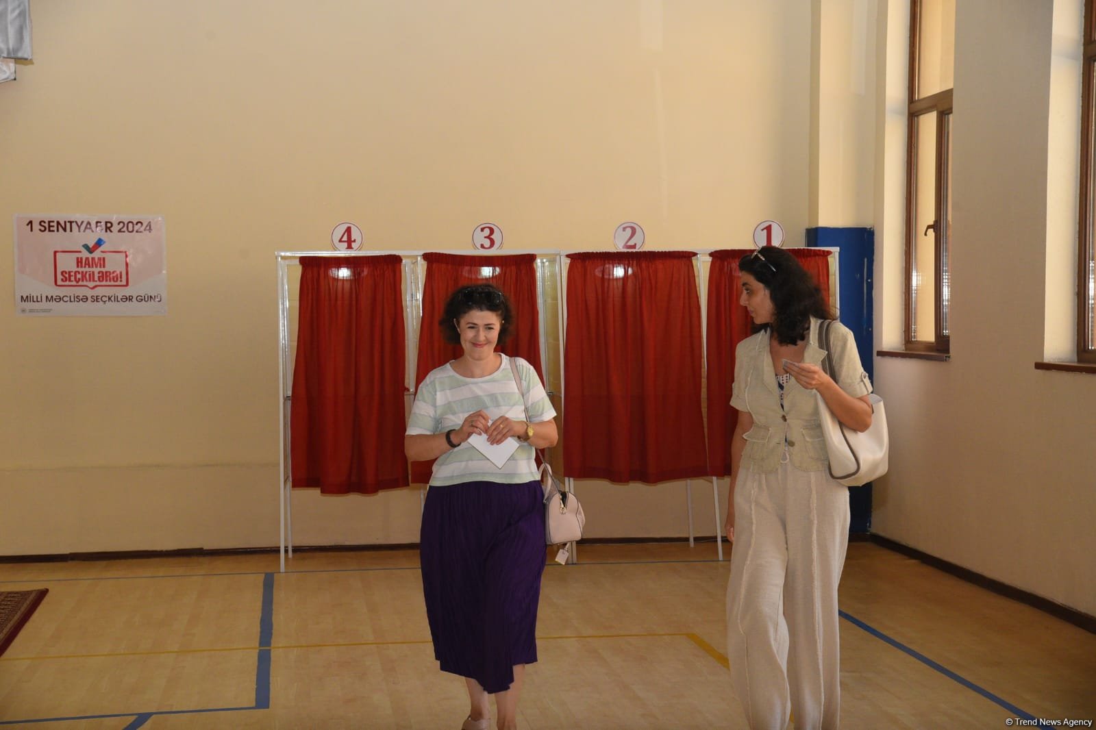 Azerbaijan's parliamentary election sees high voter turnout from very beginning (PHOTO)