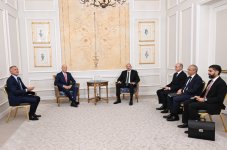 President Ilham Aliyev meets Eni S.p.A CEO in Rome (PHOTO/VIDEO)