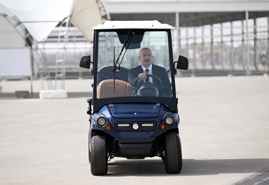 Prezident İlham Əliyev Bakı Olimpiya Stadionunun ərazisində COP29-a hazırlıqla bağlı görülən işlərlə tanış olub (FOTO)