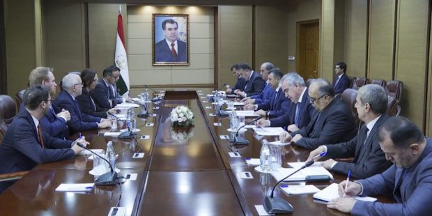 Tajikistan, WB discuss energy cooperation