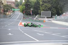 Azerbaijan airs highlights of Formula 1 competition in Baku (PHOTO)