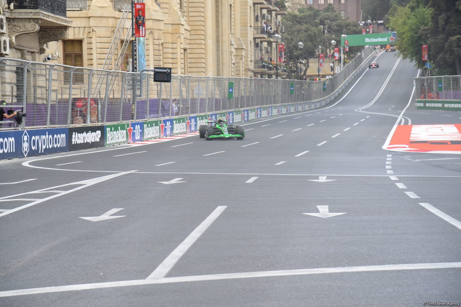 Azerbaijan airs highlights of Formula 1 competition in Baku (PHOTO)