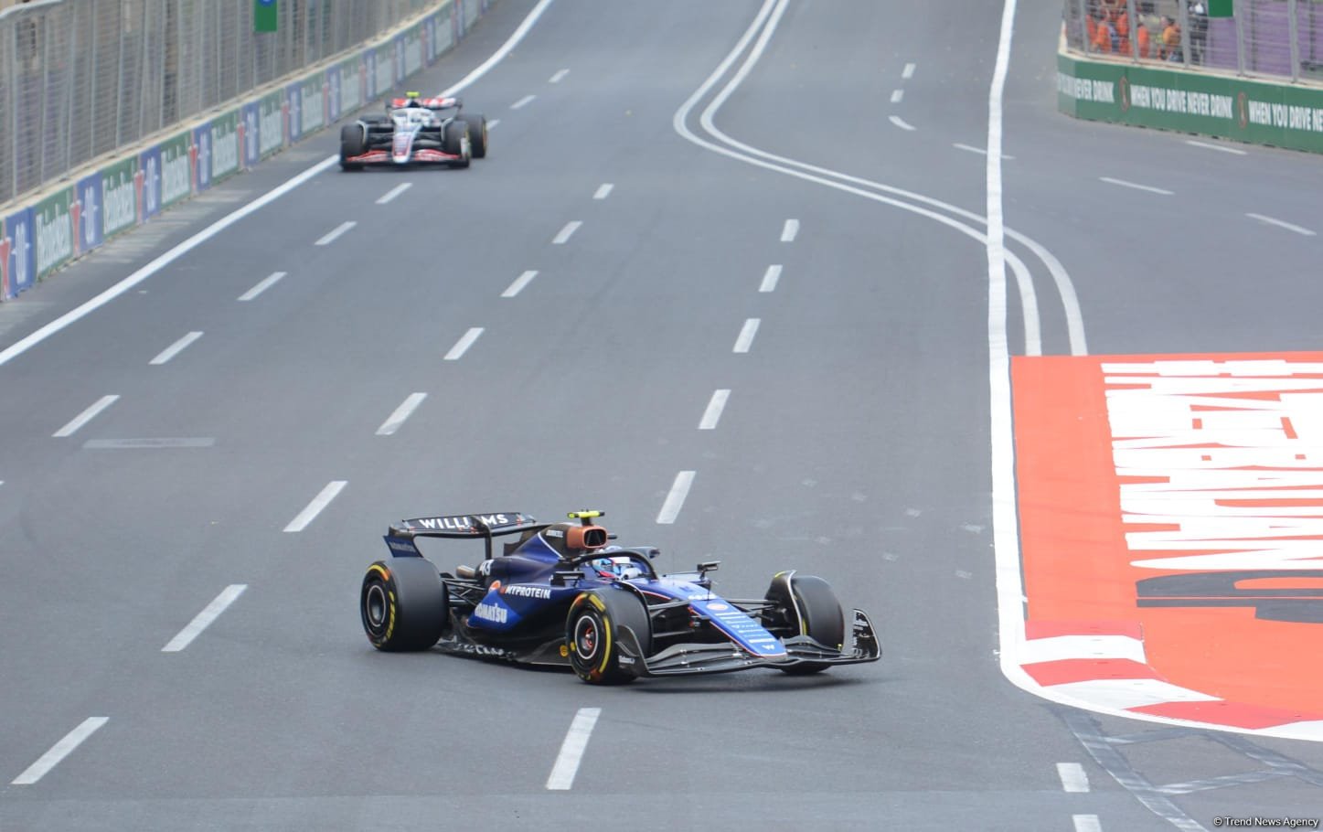 Bakıda Formula 2 komandalarının sıralama turu keçirilib (FOTO) (ƏLAVƏ OLUNUB)