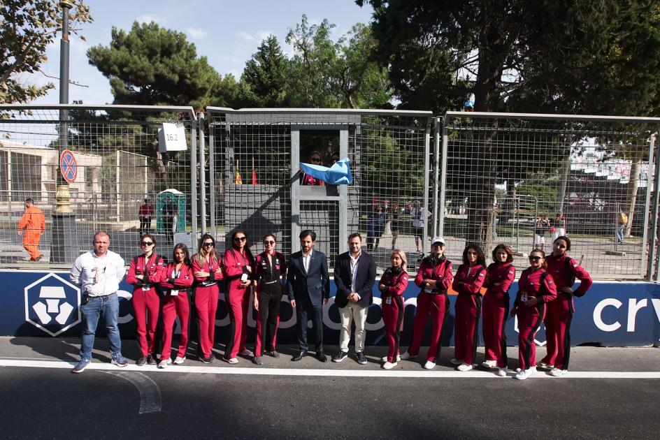 Bakı yarışının qadın marşalları idman dünyası üçün yeni ilham mənbəyi olacaq - FIA prezidenti (FOTO)