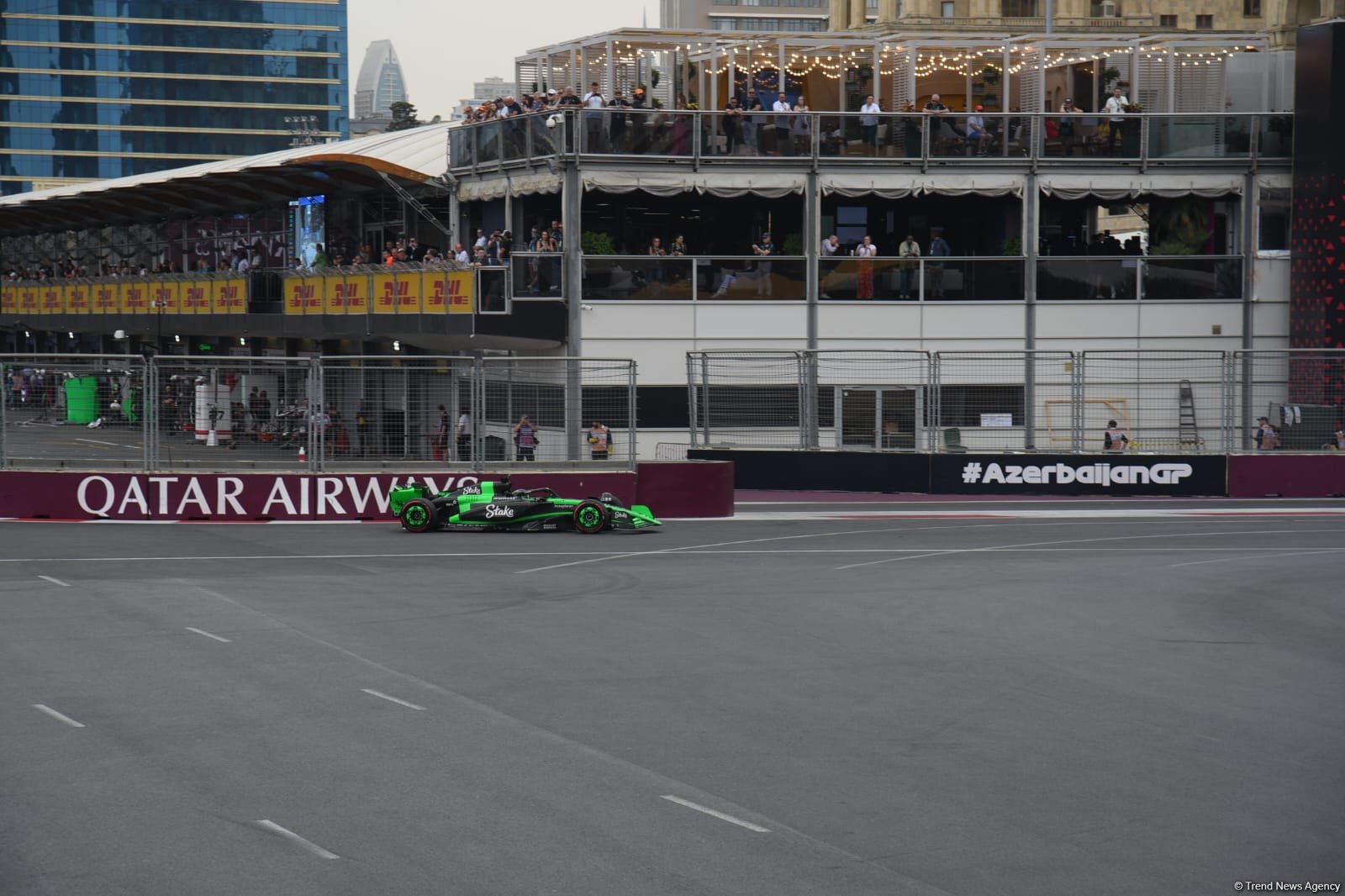 Bakıda "Formula 1" komandalarının üçüncü sərbəst yürüşləri başa çatdı (ƏLAVƏ EDİLİB) (FOTO/VİDEO)