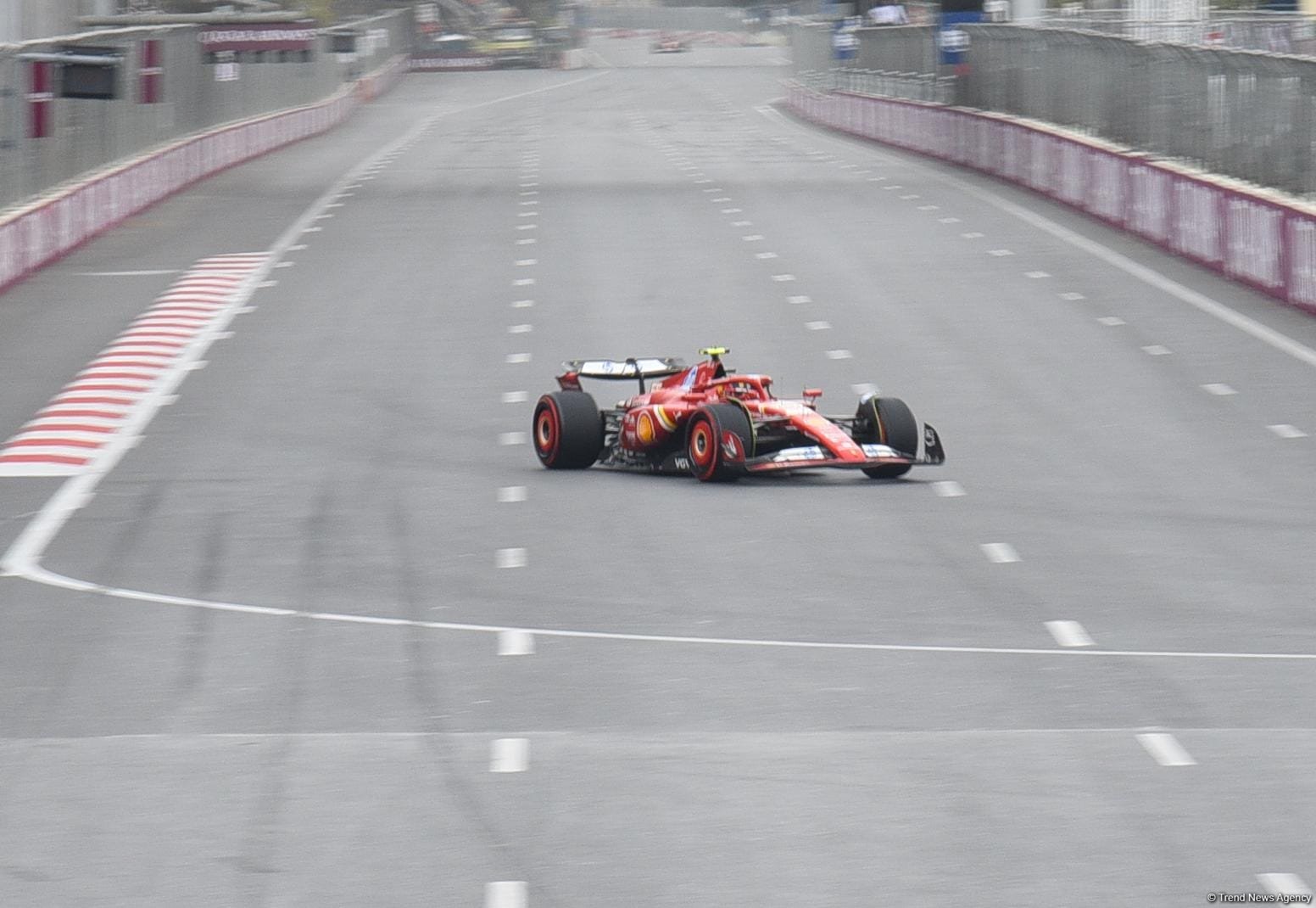 Bakıda "Formula 1" komandalarının üçüncü sərbəst yürüşləri başa çatdı (ƏLAVƏ EDİLİB) (FOTO/VİDEO)