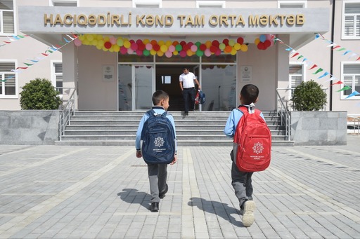 Şamaxının Hacıqədirli kəndində Heydər Əliyev Fondu tərəfindən inşa olunan yeni məktəb binası istifadəyə verilib (FOTO)