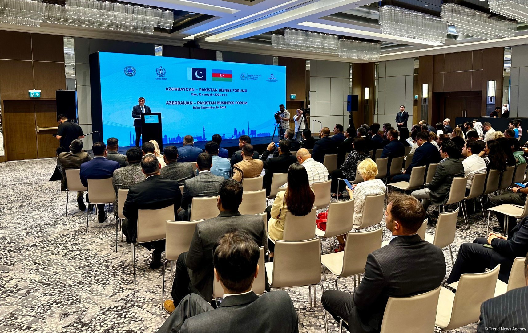 Azerbaijani-Pakistani business forum held in Baku (PHOTO)