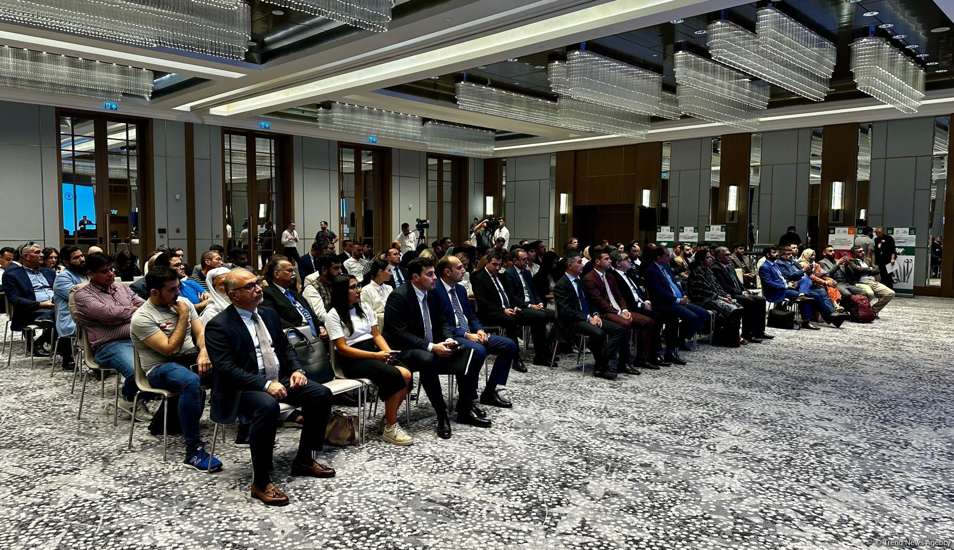 Azerbaijani-Pakistani business forum held in Baku (PHOTO)