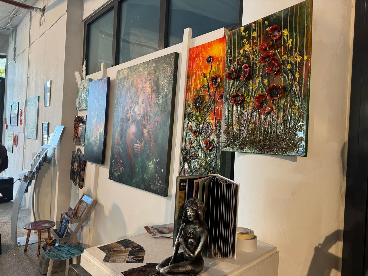 Azerbaijani artists exhibit their works in Germany (PHOTO)