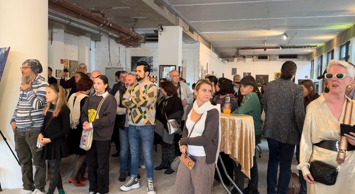 Azerbaijani artists exhibit their works in Germany (PHOTO)