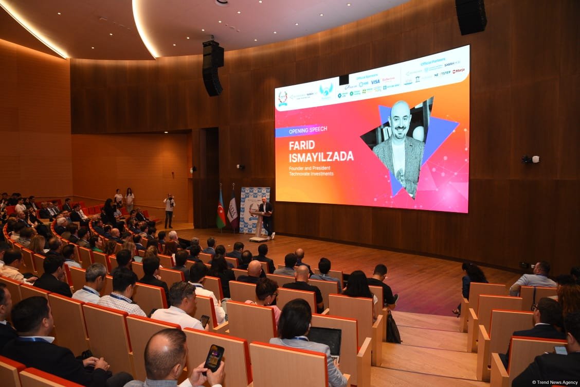 Azerbaijan hosts first regional round of Startup World Cup (PHOTO)