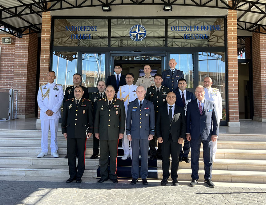 Azerbaijan, Italy discuss opportunities for military education co-op (PHOTO)