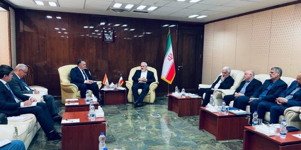 Tajikistan, Iran discuss crude oil transportation