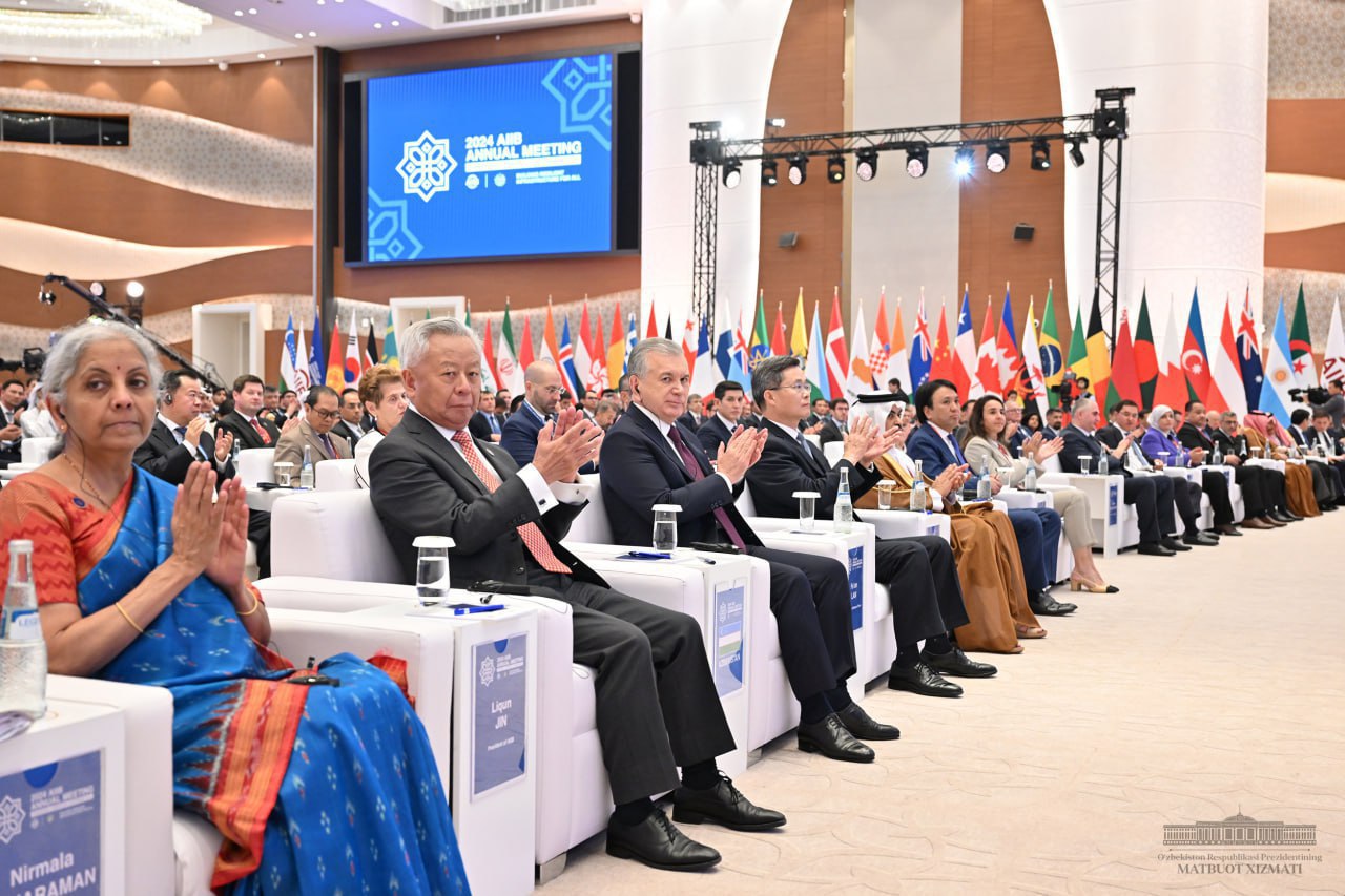 Uzbekistan's Samarkand holds opening ceremony for ninth annual AIIB governors’ meeting (PHOTO)