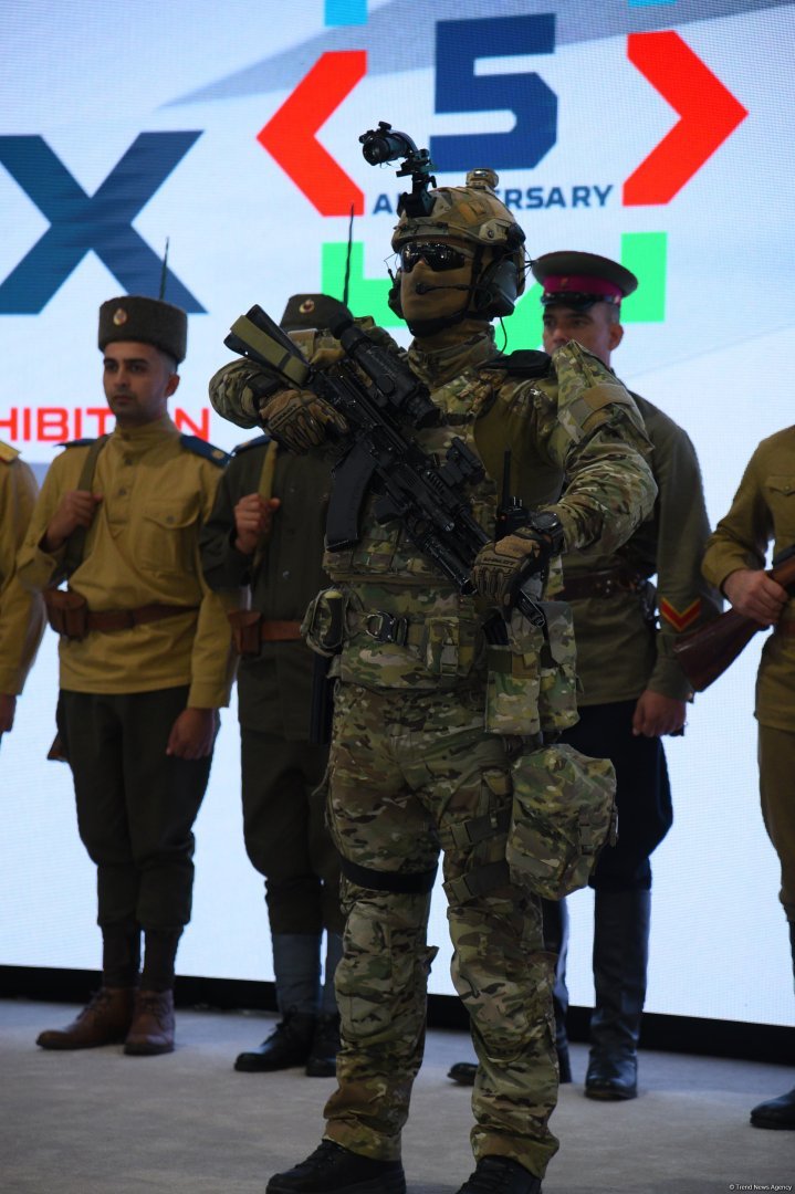 ADEX exhibition showcases Azerbaijani Army's military uniforms through years (PHOTO/VIDEO)