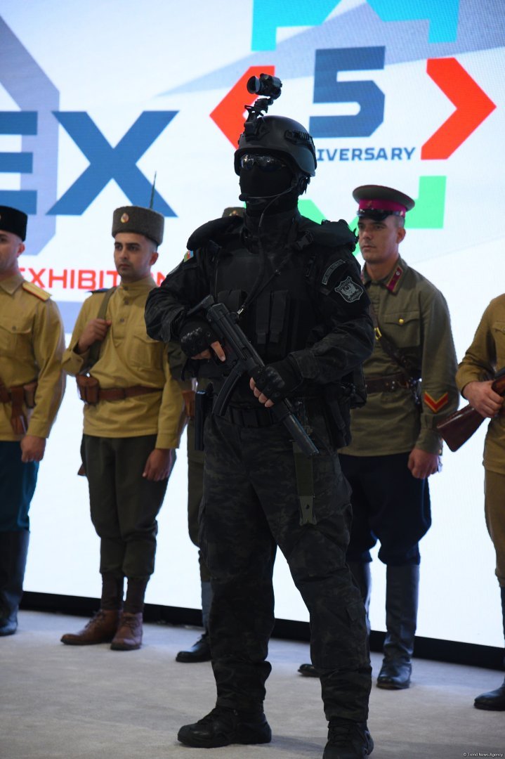 ADEX exhibition showcases Azerbaijani Army's military uniforms through years (PHOTO/VIDEO)