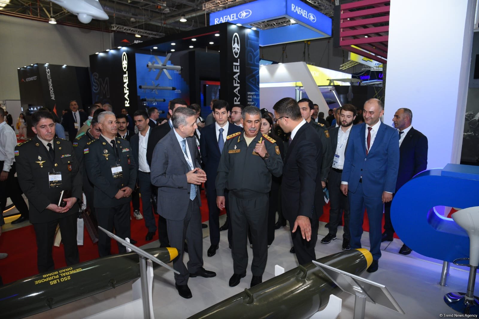 Azerbaijani defense minister reviews products of different countries at ADEX-2024 exhibition (PHOTO)