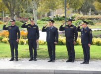 Azerbaijan honors memory of martyrs of Second Karabakh War with minute of silence (PHOTO/VIDEO)