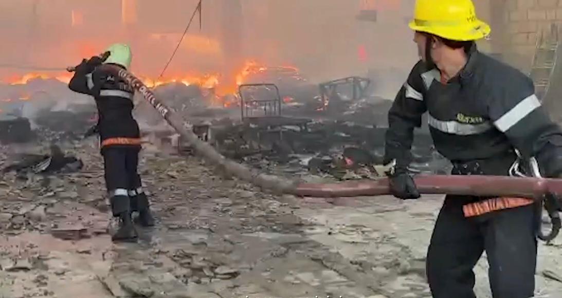 Bakıda obyektdəki yanğın söndürülüb (ƏLAVƏ EDİLİB-2) (FOTO/VİDEO)