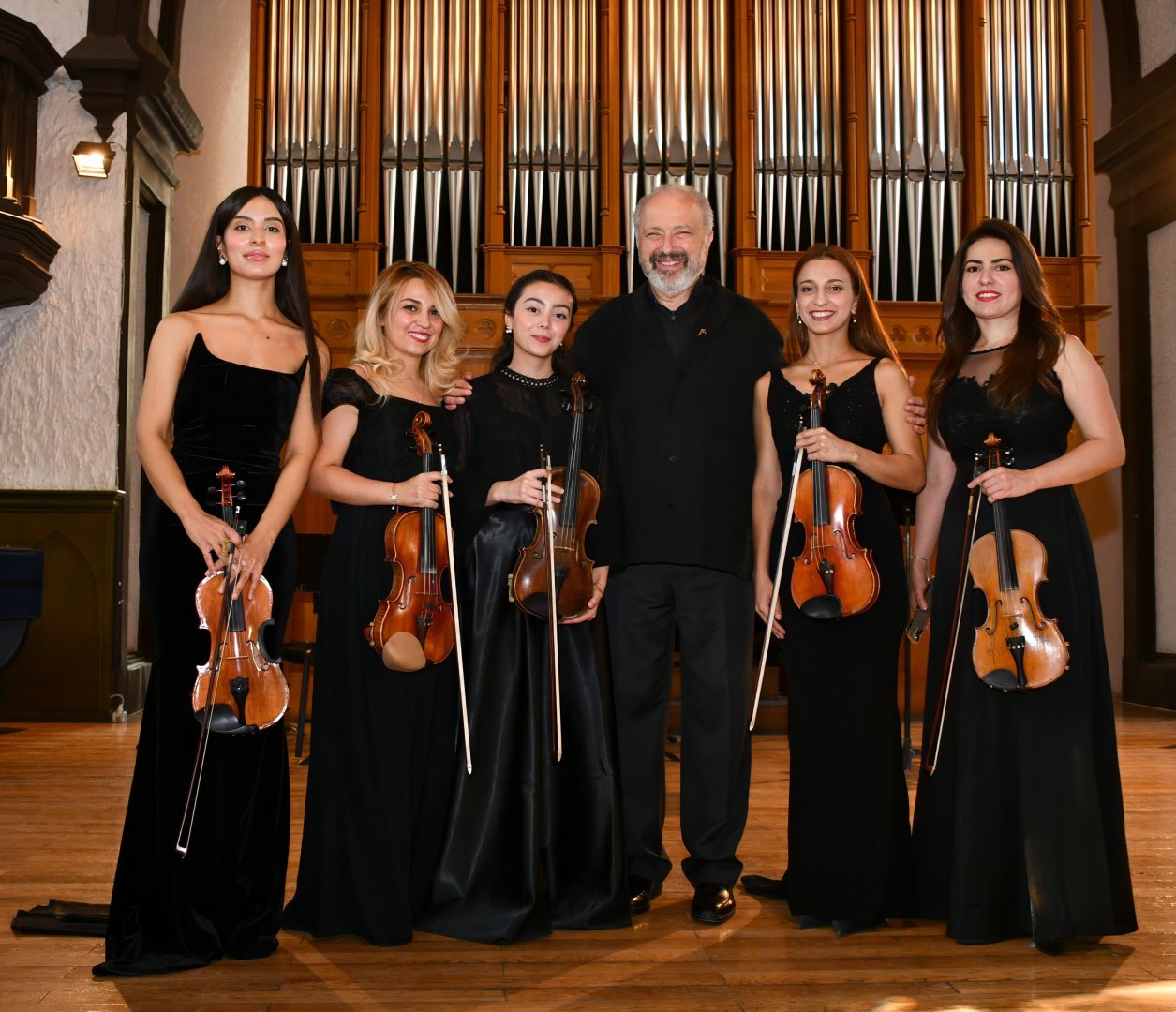 Bakıda Dmitri Sitkovetskinin 70 illiyinə həsr olunmuş konsert keçirilib (FOTO)