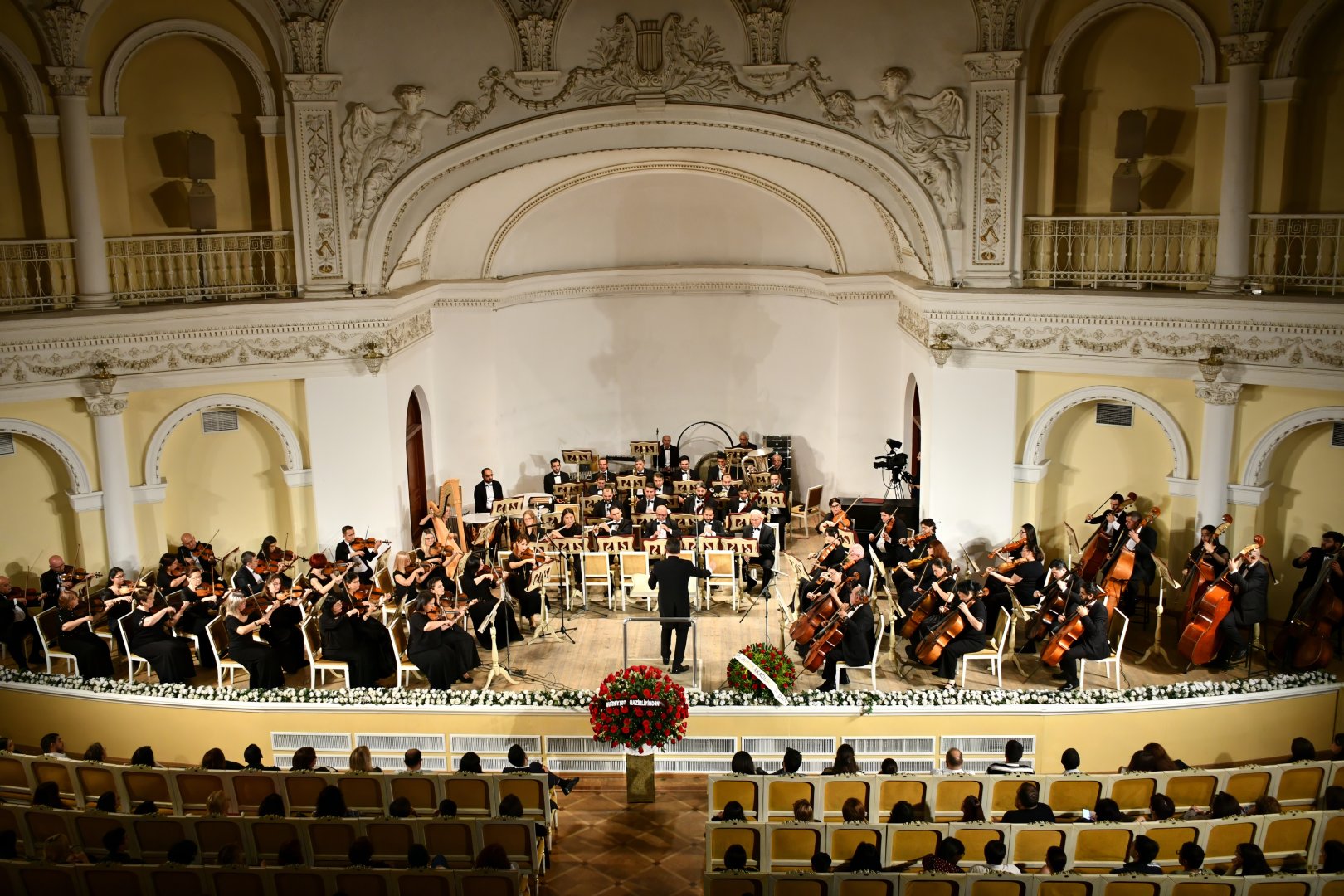 Üzeyir Hacıbəyli XVI Beynəlxalq Musiqi Festivalının bağlanış konserti keçirilib (FOTO)